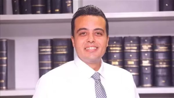 محمد السيد الشاذلي يطالب بملاحقة منتحلي صفة الصحفي بعد واقعة «فتاة الأوبر»