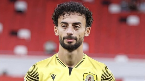 الأهلي أم بيراميدز؟ .. مفاجأة بشأن مستقبل أحمد عبد القادر