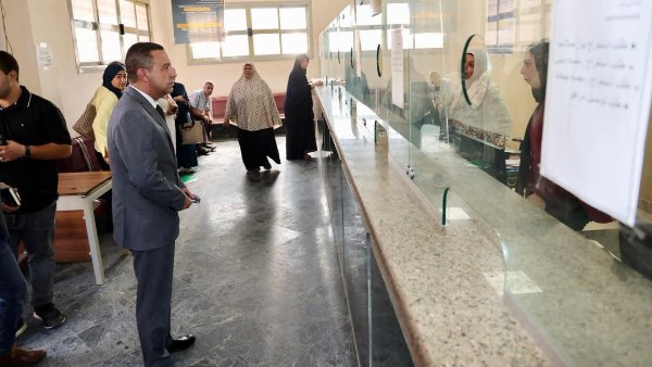 إحالة 17 من العاملين بحي غرب أثناء زيارة مفاجأة لمحافظ المنوفية