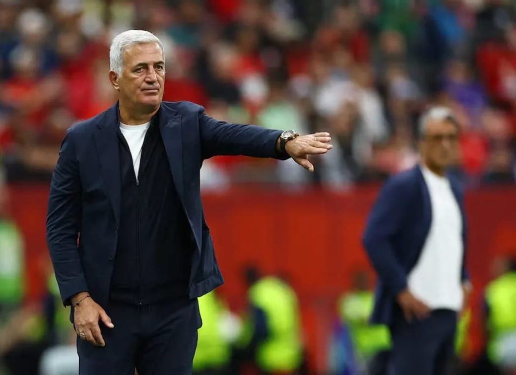 انفصال الاتحاد الجزائري عن مدربه بيتكوفيتش بالتراضي بعد أداء متواضع في المونديال