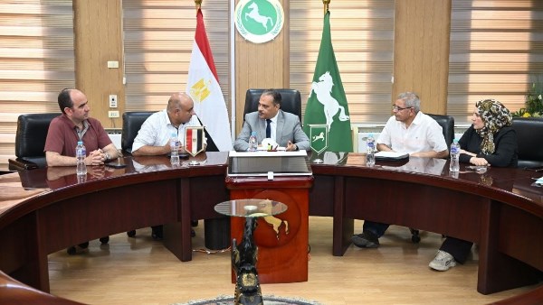 الشرقية تناقش أعمال رفع كفاءة وتوسعة كوبري أبو الأخضر