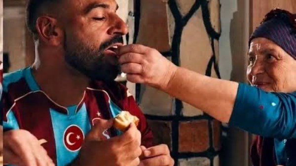عايزة أعزم كل المصريين في بيتي