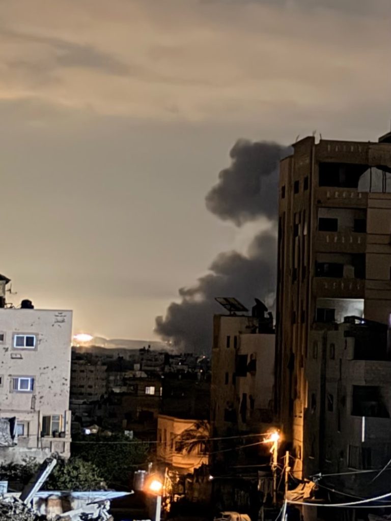 جيش الاحتلال يستهدف منازل مخلاة شرق غزة: 6 شهداء وجرحى خلال الـ 24 ساعة الماضية