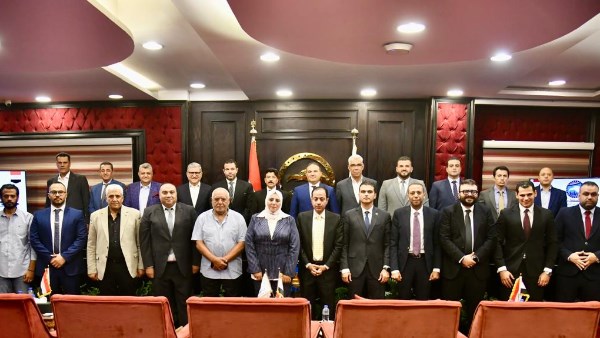 «موارد تبني وطن».. تامر عبد الحميد يترأس أول اجتماعات أمانة تنمية الموارد بـ«مستقبل وطن»