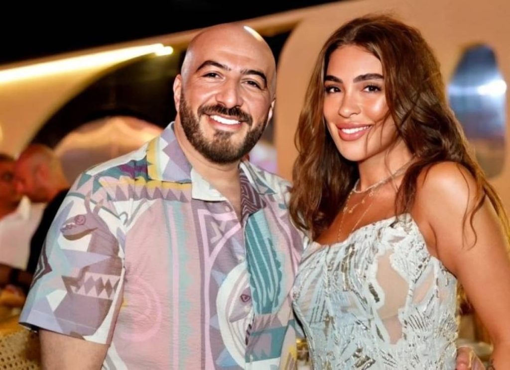 مسلسل “القصة الكاملة” ينطلق بـ”لعبة جهنم” وفراج ينوّه بدعم زوجته في الإنتاج
