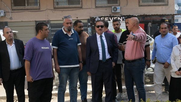 محافظ بورسعيد: زيادة التشجير والمسطحات الخضراء في مشروعات التطوير