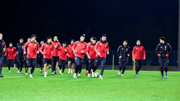 قلق جمهور الأهلي مبرر.. وعموتة لازم يساعد نفسه بسرعة أمام أبو قير