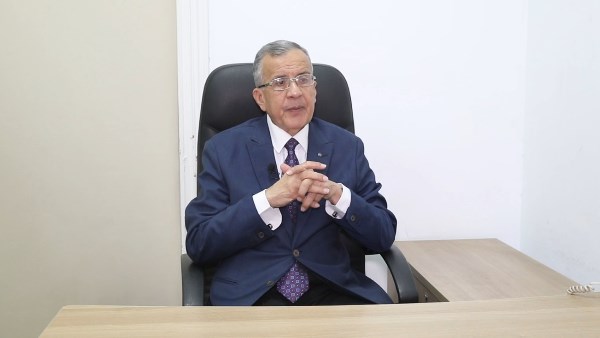الذكور أكثر عرضة للتلعثم 4 أضعاف الإناث