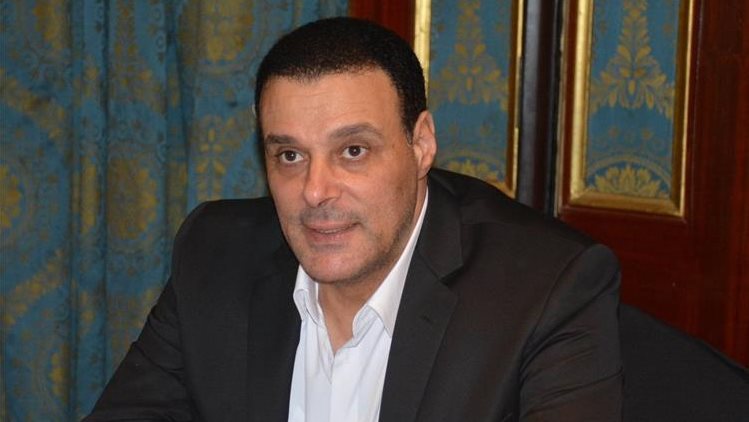 4 إنذارات في المباراة معدل طبيعي للحكم رادي أوبريونوفيتش