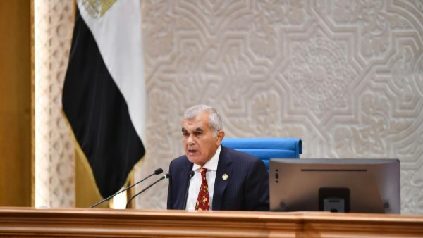 رئيس الشيوخ يعلن رؤساء الهيئات البرلمانية للأحزاب بدور الانعقاد الثاني