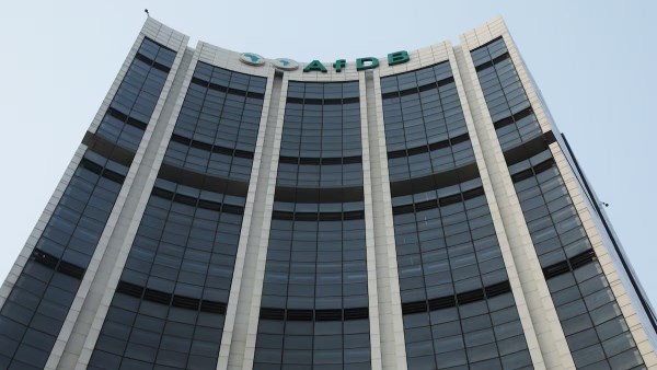 بنك التنمية الإفريقي يطلق مبادرة لمساعدة دول القارة على إدارة تصنيفاتها الائتمانية