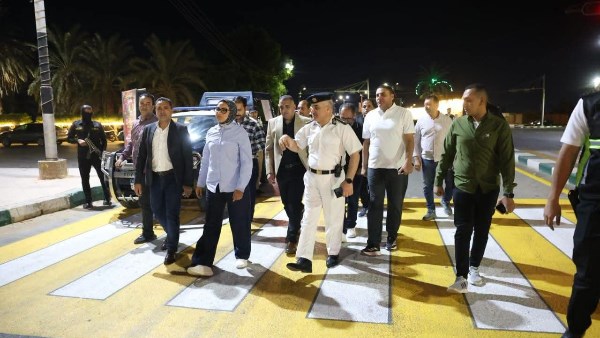 في جولة مُوسّعة.. محافظ الوادي الجديد تتفقد أعمال تطوير الخريطة المرورية بمدينة الخارجة