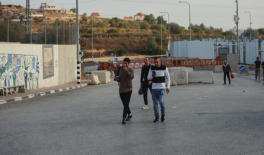 إغلاق شامل للضفة الثلاثاء.. والاحتلال يقيّد حركة العمال الفلسطينيين يومين متتاليين