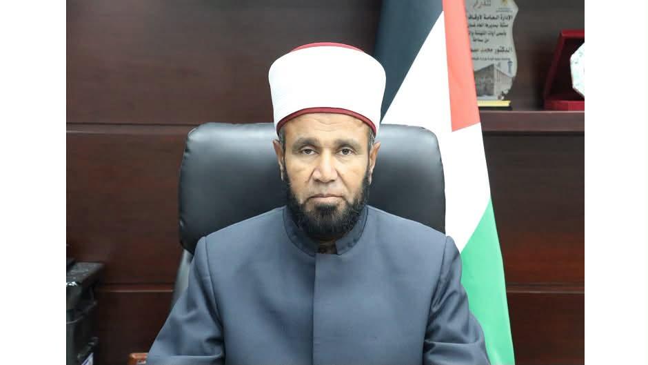 “استقالة” وزير الأوقاف الفلسطيني ..