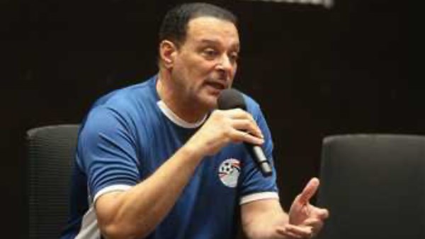 محمد الصباحي الأقرب لخلافة عاشور في لجنة الحكام